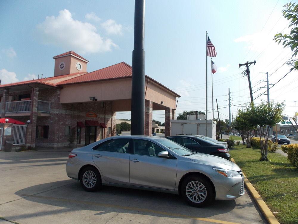 Econo Lodge Inn & Suites Downtown San Antonio Dış mekan fotoğraf