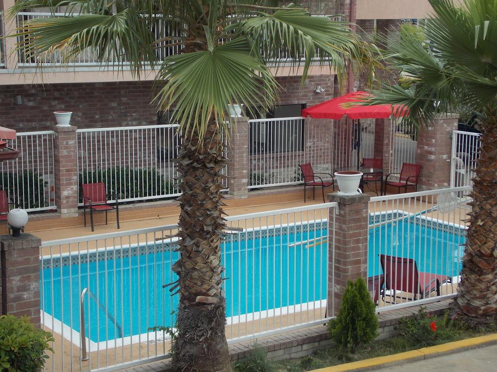 Econo Lodge Inn & Suites Downtown San Antonio Dış mekan fotoğraf