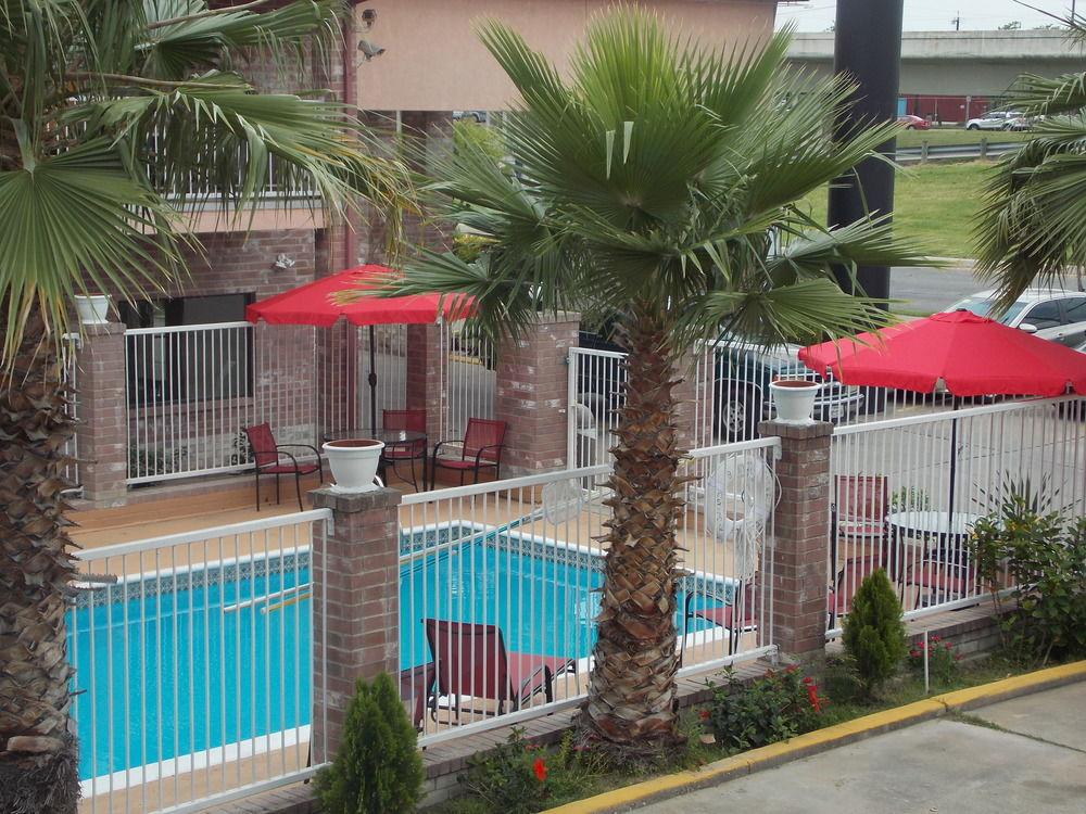 Econo Lodge Inn & Suites Downtown San Antonio Dış mekan fotoğraf